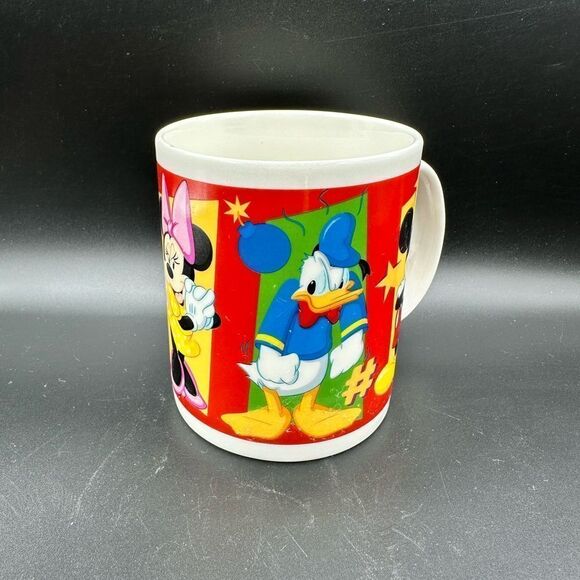 Vintage Disney Mickey Mouse coffee mug - Picture 4 of 4